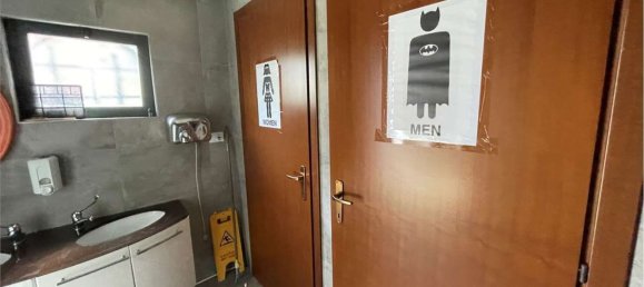 Склад с 10 комнатами в Нонантола, Италия № 79706 17