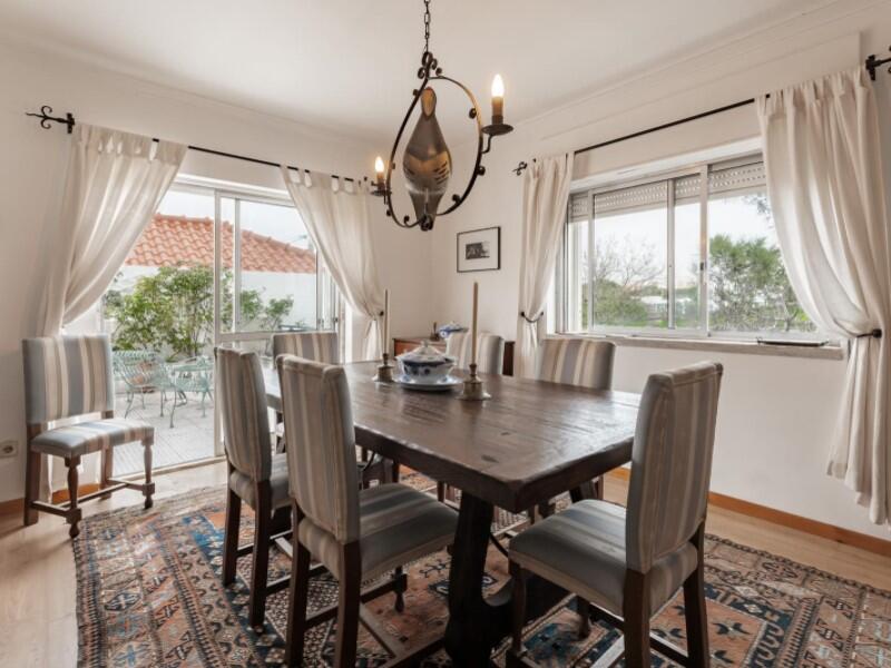 Villa de 5 dormitorios en Cascais, Portugal No. 108561