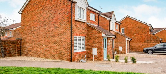 3 bedrooms House in Gravesend, United Kingdom No. 10680 34