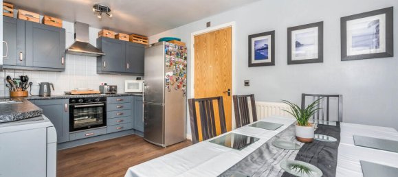 3 bedrooms House in Gravesend, United Kingdom No. 10680 19