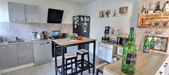 3 bedrooms House in Dimancheville, France No. 256572 4