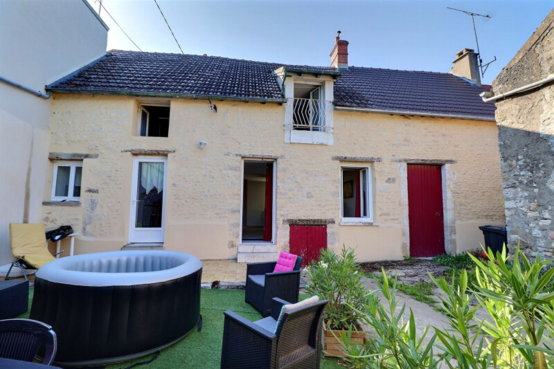 3 bedrooms House in Dimancheville, France No. 256572