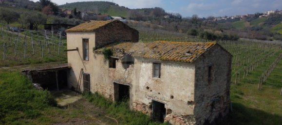 6 rooms House in Frisa, Italy No. 60377 2
