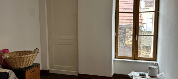 Apartamento de 3 dormitorios en Chaillac, France No. 73089 21