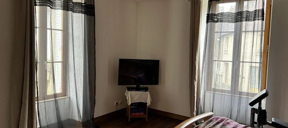 Apartamento de 3 dormitorios en Chaillac, France No. 73089 20