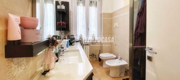 Apartamento de 3 divisões em Melegnano, Italy N.º 37556 18