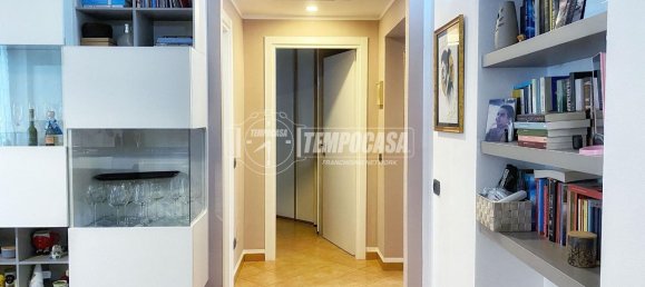 Apartamento de 3 divisões em Melegnano, Italy N.º 37556 7