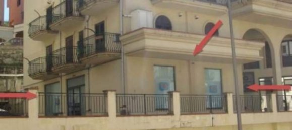 Propiedad comercial en Enna, Italy 195 m² No. 306796 2