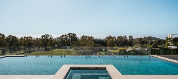 5 bedrooms Villa in Malaga, Spain No. 34037 14