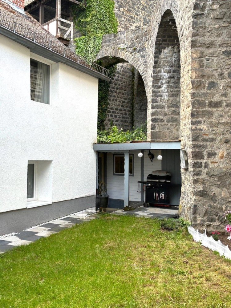 4 rooms Townhouse in Mayen-Koblenz, Germany No. 283419