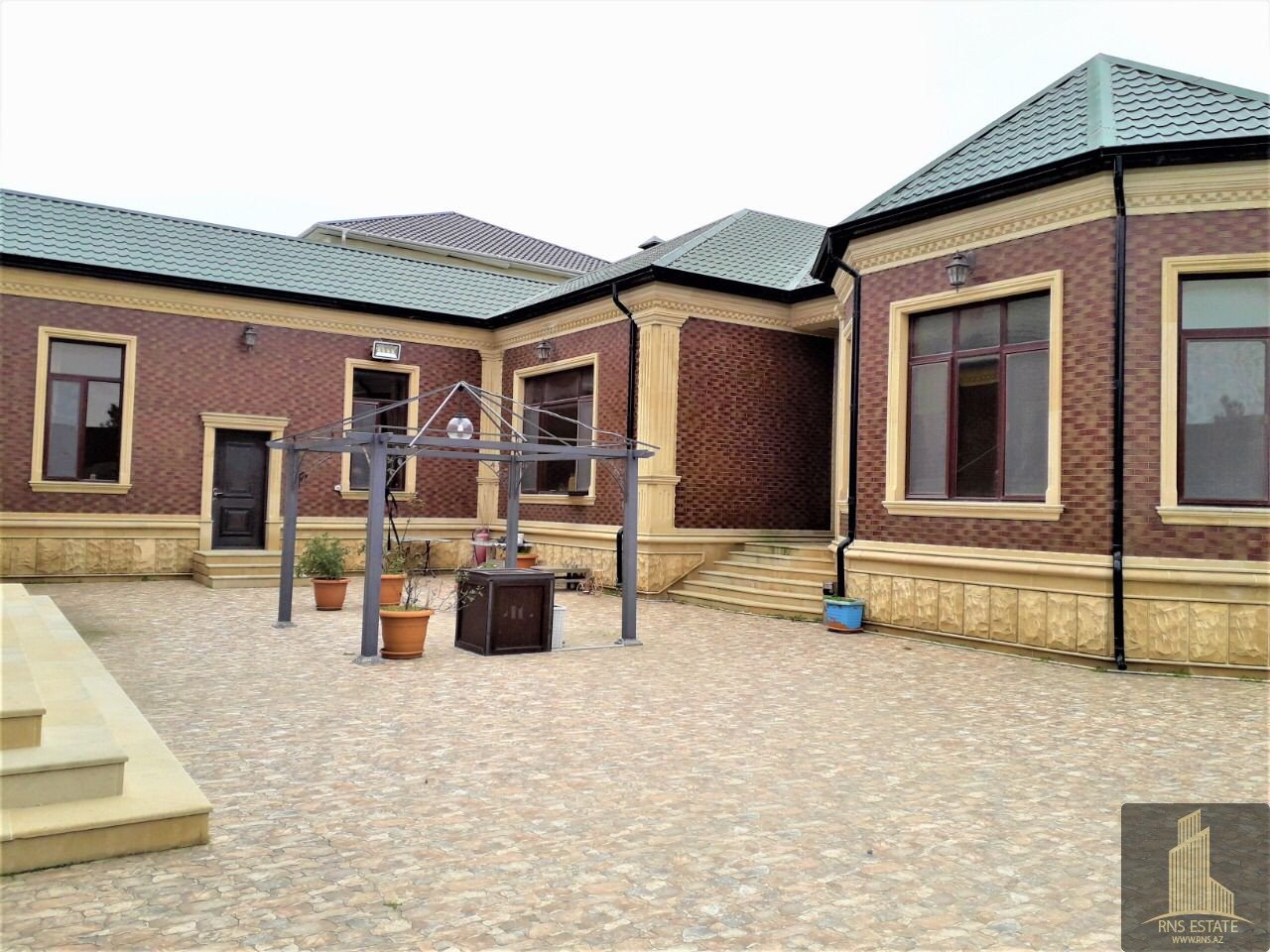 5 bedrooms House in Khazar, Azerbaijan No. 1156