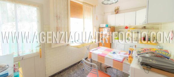 2 bedrooms Villa in Ravenna, Italy No. 267370 4
