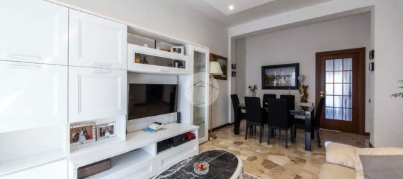 4 rooms Apartment in Cesano Boscone, Italy No. 314149 7