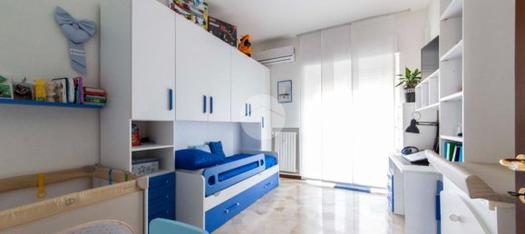 4 rooms Apartment in Cesano Boscone, Italy No. 314149 32