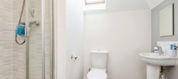 4 bedrooms House in Ramsgate, United Kingdom No. 10649 3