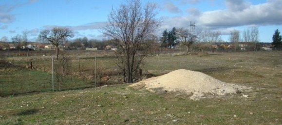 1565m² Land in San Andres del Rabanedo, Spain No. 84791 9