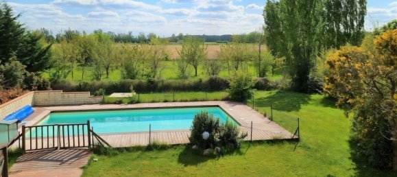 5 bedrooms Villa in Haute-Garonne, France No. 285690 3