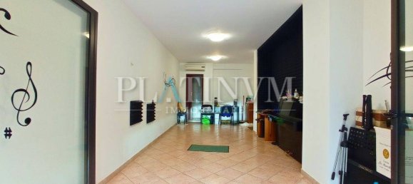 3 غرف نوم شقة في San Giovanni Rotondo, Italy رقم 191879 33