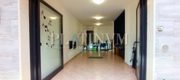 3 غرف نوم شقة في San Giovanni Rotondo, Italy رقم 191879 32