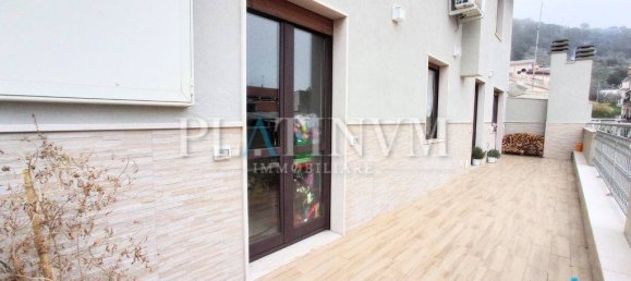 3 غرف نوم شقة في San Giovanni Rotondo, Italy رقم 191879 11