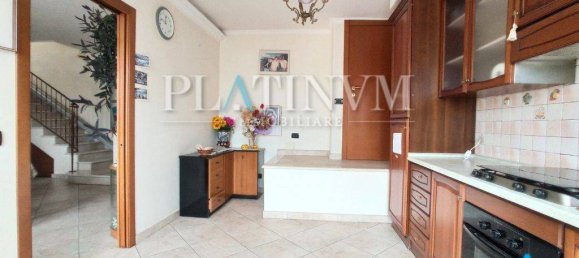 3 غرف نوم شقة في San Giovanni Rotondo, Italy رقم 191879 8