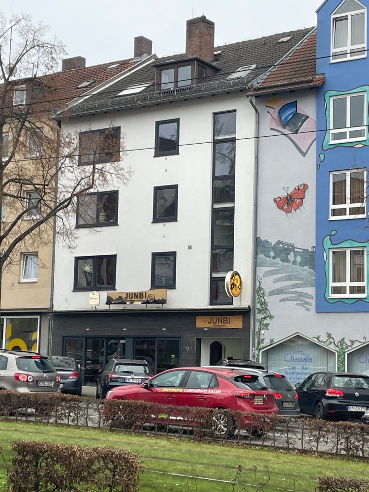 Квартира с 3 спальнями в Кассель, Германия № 3382