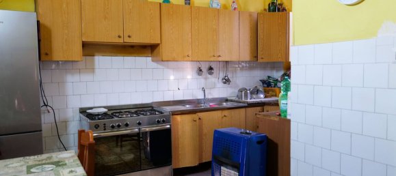 6 bedrooms House in Torre del Greco, Italy No. 324233 16