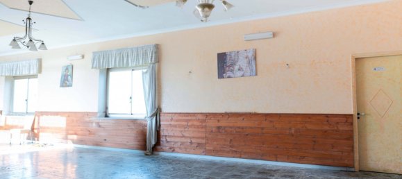 6 bedrooms House in Torre del Greco, Italy No. 324233 10