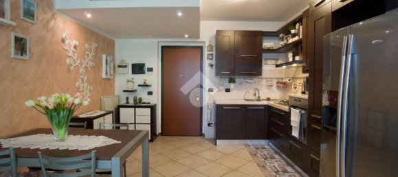 2 bedrooms Apartment in Cisliano, Italy No. 371461 2