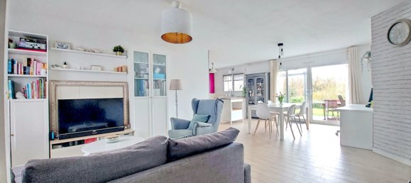 Дом с 3 спальнями в Ле Лору-Боттеро, Франция № 99387 3