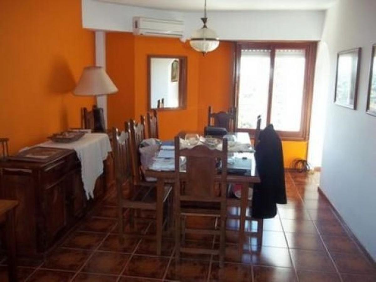 4 bedrooms Apartment in Bermudez, Argentina No. 82050