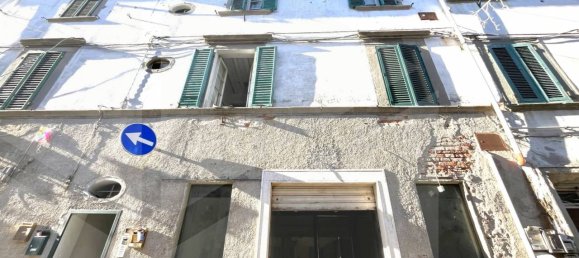 3 rooms Commercial property in Castelfranco di Sotto, Italy No. 22019 7
