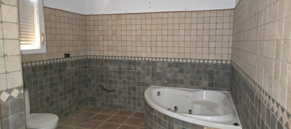 3 غرف نوم منزل في Cadiz, Spain رقم 146261 68