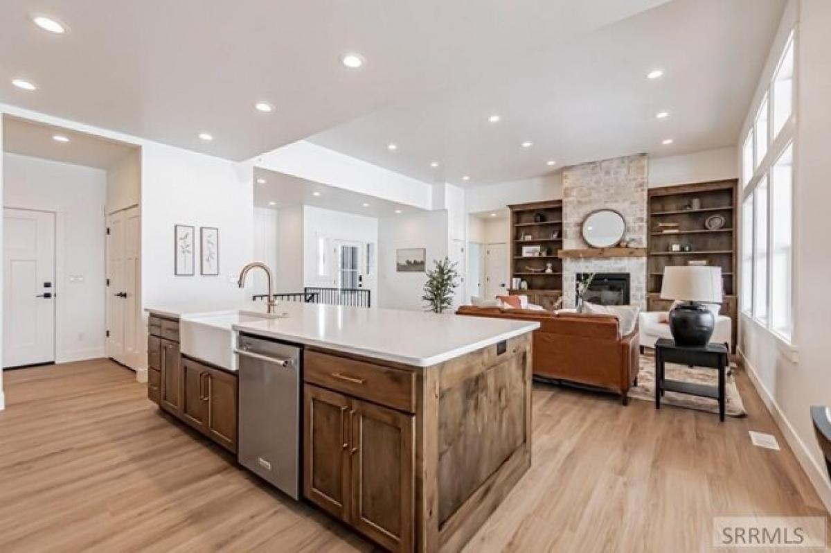 6 bedrooms House in Shelley, USA No. 405986