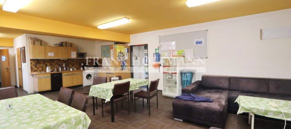 1602m² Building in Pinneberg, Germany No. 28280 21