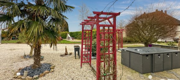 Casa de 4 dormitorios en Thorigny-sur-Oreuse, France No. 208069 29