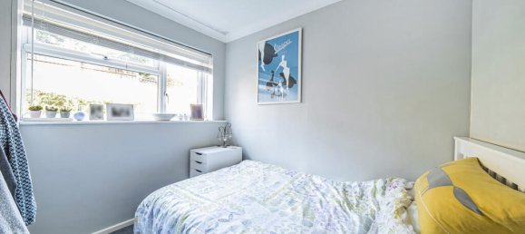 2 bedrooms Apartment in London, United Kingdom No. 7716 5