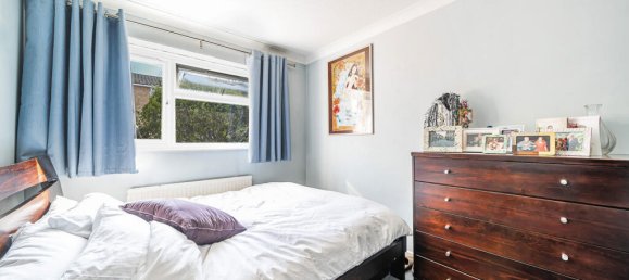 2 bedrooms Apartment in London, United Kingdom No. 7716 6