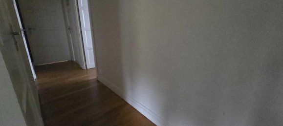 3 bedrooms House in Chatellerault, France No. 192529 7