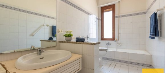 Apartamento de 3 dormitorios en Palermo, Italy No. 328614 30