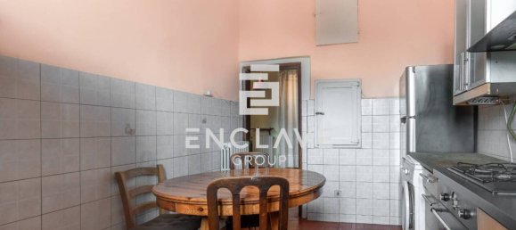 2 bedrooms Apartment in Florence, Italy No. 310313 12