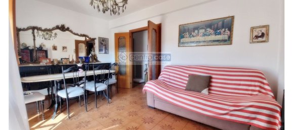 Apartamento de 4 dormitorios en Gaeta, Italy No. 337030 6