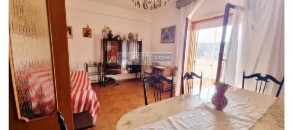 Apartamento de 4 dormitorios en Gaeta, Italy No. 337030 4