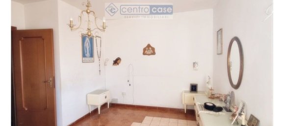 Apartamento de 4 dormitorios en Gaeta, Italy No. 337030 23