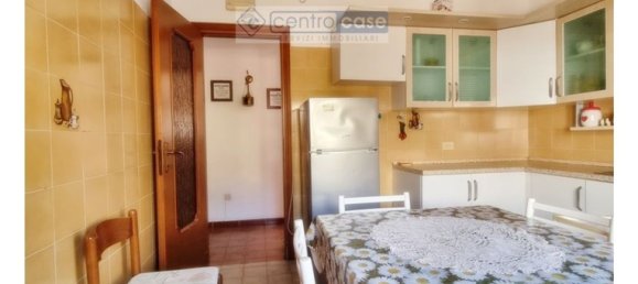Apartamento de 4 dormitorios en Gaeta, Italy No. 337030 11