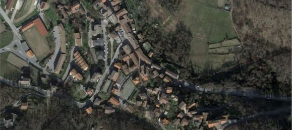 4-salle Appartement à Belforte Monferrato, Italy No. 198997 2