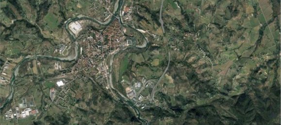 4-salle Appartement à Belforte Monferrato, Italy No. 198997 8