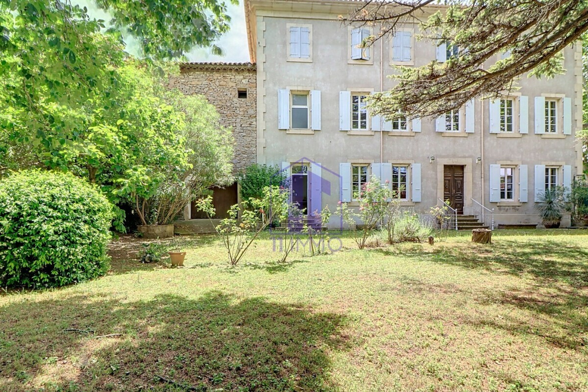 6 bedrooms House in Occitanie, France No. 345410