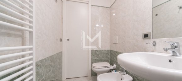 3 bedrooms Apartment in Milan, Italy No. 357791 12