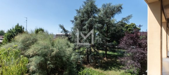 3 bedrooms Apartment in Milan, Italy No. 357791 16